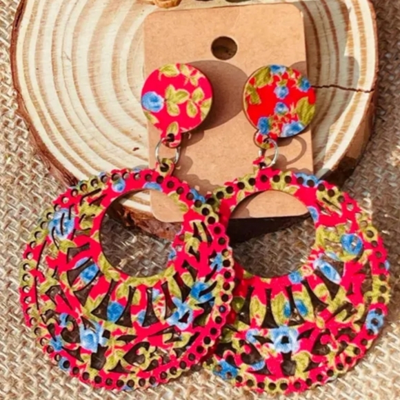 Handcrafted Floral Red,Blue Statement Wooden Preppy Clueless Earrings-(#0117) - Picture 1 of 3
